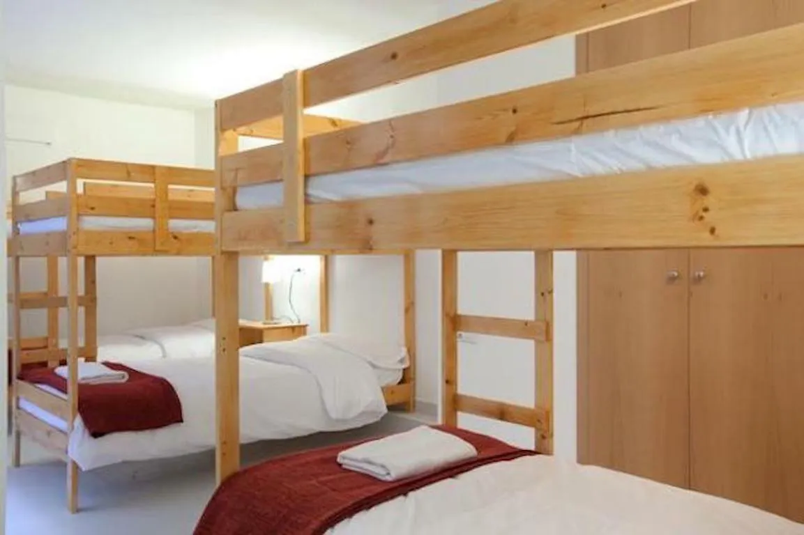 Spacious Apartment For Families Near Park Guell Barcelona Spain